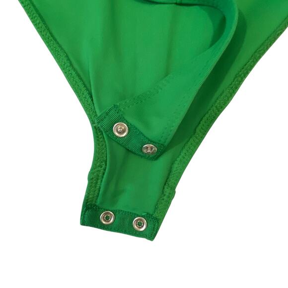 House of Harlow 1960 All Day Contour Bodysuit New With Tag Green Medium - Picture 3 of 7